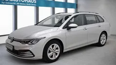 Silber Gebraucht 2022 VW Golf VIII Life Kombi | 15.470 € (Superpreis)