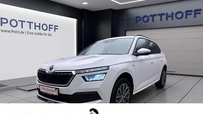 Weiss Gebraucht 2022 Skoda Kamiq Tour SUV | 19.997 € (Guter Preis)