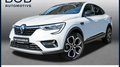 Gebraucht Renault Arkana 140 PS (102 kW) 2022 Kyanitweiß metallic SUV