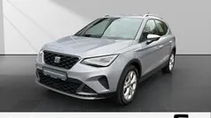 Silber Gebraucht 2023 Seat Arona FR SUV | 22.990 € (Fairer Preis)