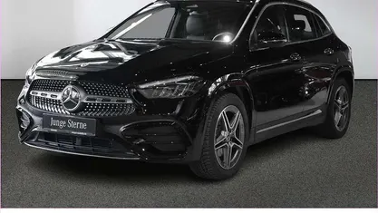 Schwarz Gebraucht 2024 Mercedes GLA200 AMG SUV | 38.690 € (Fairer Preis)