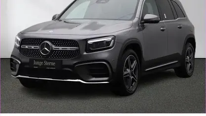 Gebraucht Mercedes GLB220 AMG 190 PS (139 kW) 2025 Grau SUV