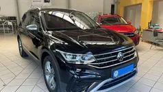 Deep black perleffekt Gebraucht 2023 VW Tiguan Allspace Elegance SUV | 37.400 € (Fairer Preis)