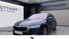 Schwarz Gebraucht 2022 Skoda Octavia Tour Kombi | 21.443 € (Fairer Preis)