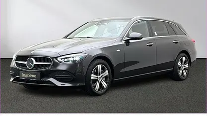 Gebraucht Mercedes C300e Avantgarde 313 PS (230 kW) 2025 Kombi