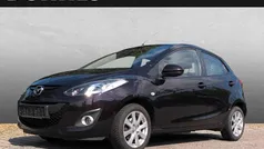 Schwarz Gebraucht 2011 Mazda 2 Active Limousine | 3.700 € (Superpreis)