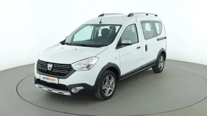 Gebraucht Dacia Dokker Stepway 102 PS (75 kW) 2019 Weiß Van / Kleinbus