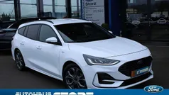 Frostweiß Gebraucht 2022 Ford Focus ST-Line Kombi | 21.790 € (Fairer Preis)