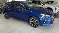 Royalblau Neu 2024 Mitsubishi Colt Plus Limousine | 18.990 € (Fairer Preis)