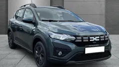 Zedergrün Neu 2025 Dacia Sandero Expression Kleinwagen | 20.240 € (Fairer Preis)