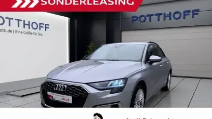 Gebraucht Audi A3 Sportback e-tron Advanced Plus 204 PS (150 kW) 2024 Florettsilber metallic Kleinwagen