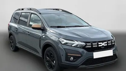 Gebraucht 2025 Dacia Jogger Extreme Van / Kleinbus | 27.390 € (Fairer Preis)