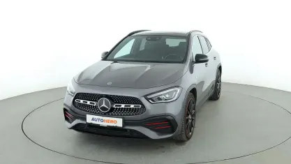 Gebraucht Mercedes GLA250 AMG line 224 PS (164 kW) 2020 Grau SUV