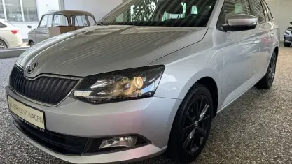 Gebraucht Skoda Fabia Ambition 90 PS (66 kW) 2016 : brilliant silber  metallic Kombi