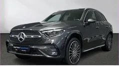 Grau Gebraucht 2023 Mercedes GLC300e AMG SUV | 59.570 € (Fairer Preis)