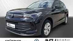 Schwarz Gebraucht 2024 VW Tiguan SUV | 33.780 € (Guter Preis)