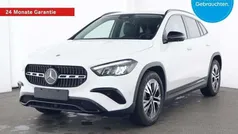 Weiß Gebraucht 2024 Mercedes GLA180 Advanced SUV | 38.215 € (Fairer Preis)