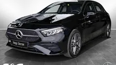 Metalliclack kosmosschwarz Gebraucht 2024 Mercedes A250 AMG Limousine | 34.480 € (Fairer Preis)