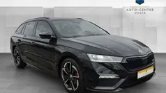 Schwarzmagic perleffekt (metallic) Gebraucht 2022 Skoda Octavia RS Kombi | 32.190 € (Fairer Preis)