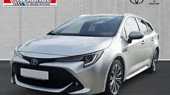 Cosmicsilber metallic Gebraucht 2021 Toyota Corolla Team Kombi | 23.990 € (Fairer Preis)