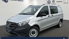 Brillantsilber metallic Gebraucht 2021 Mercedes Vito Van / Kleinbus | 29.899 € (Superpreis)
