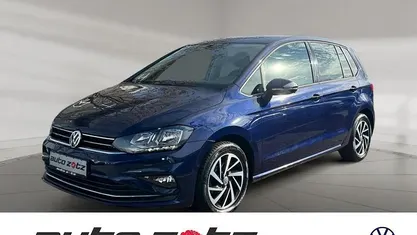 Atlantic blue metallic Gebraucht 2018 VW Golf Sportsvan Comfortline Van / Kleinbus | 14.980 € (Fairer Preis)