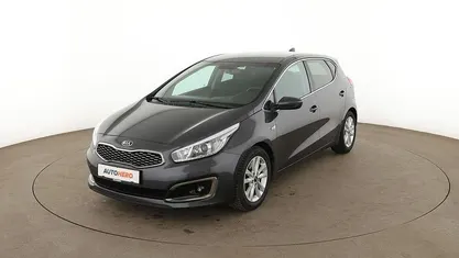 Gebraucht Kia Ceed DREAM-TEAM Edition 99 PS (72 kW) 2018 Grau Kleinwagen