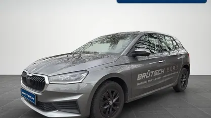 Gebraucht Skoda Fabia Ambition 110 PS (80 kW) 2023 Graphite grau metallic Kleinwagen