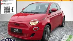 Colore esterno (red vr111/a) Gebraucht 2023 Fiat 500e Red Limousine | 22.280 € (Fairer Preis)