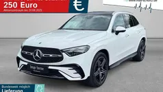 Weiß Gebraucht 2025 Mercedes GLC200 AMG SUV | 57.950 € (Fairer Preis)