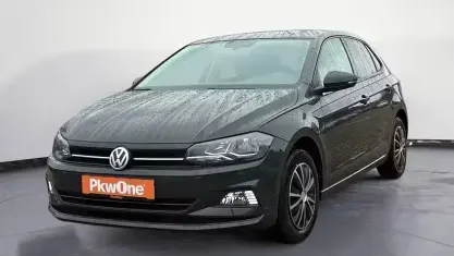 Gebraucht VW Polo Comfortline 65 PS (47 kW) 2018 Grau Kleinwagen