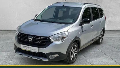 Gebraucht Dacia Lodgy Stepway 131 PS (96 kW) 2021 Van / Kleinbus