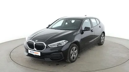 Schwarz Gebraucht 2021 BMW 118 Advantage Kleinwagen | 17.990 € (Fairer Preis)