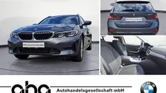 Grau Gebraucht 2022 BMW 320e Advantage Kombi | 27.760 € (Fairer Preis)