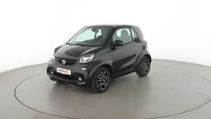 Schwarz Gebraucht 2016 Smart ForTwo Coupé Basis Kleinwagen | 12.550 € (Fairer Preis)