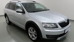 Gebraucht 2016 Skoda Octavia Scout 4x4 Kombi | 11.440 € (Guter Preis)