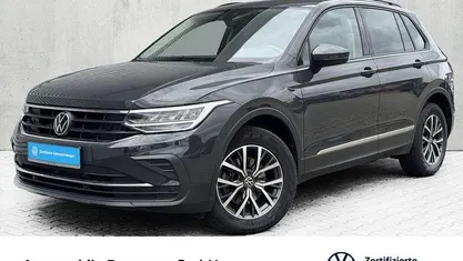 Gebraucht VW Tiguan Life 150 PS (110 kW) 2024 Uranograu SUV