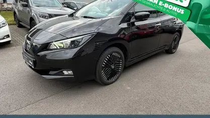 Gebraucht Nissan Leaf 160 kW (218 PS) 2022 Schwarz Kleinwagen