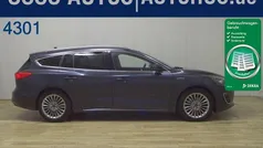 Pantherblau metallic Gebraucht 2021 Ford Focus Vignale Kombi | 15.980 € (Fairer Preis)