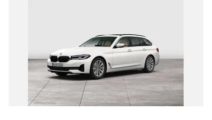 Gebraucht BMW 520 Sport Line 197 PS (144 kW) 2024 Kombi