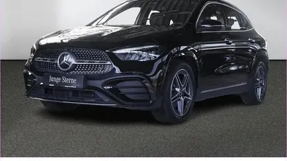 Gebraucht Mercedes GLA200 AMG 163 PS (119 kW) 2024 Unilack nachtschwarz SUV