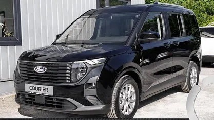 Schwarz Neu 2025 Ford Tourneo Courier Titanium Van / Kleinbus | 26.989 € (Fairer Preis)