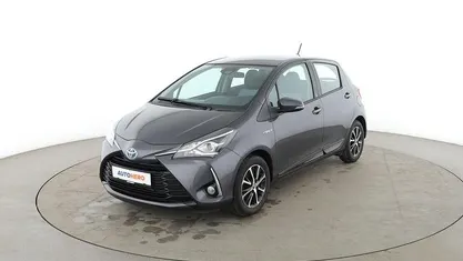 Grau Gebraucht 2018 Toyota Yaris Team Kleinwagen | 15.090 € (Fairer Preis)