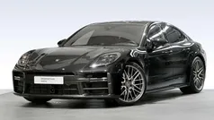 Tiefschwarzmetallic Gebraucht 2024 Porsche Panamera 4 Limousine | 122.900 € (Guter Preis)
