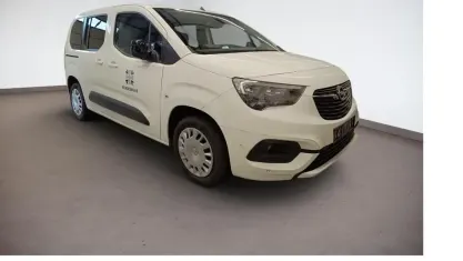 Gebraucht Opel Combo Life Elegance 131 PS (96 kW) 2022 Weiß Van / Kleinbus