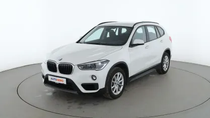 Używany BMW X1 Advantage 140 KM (102 kW) 2018 Biały SUV