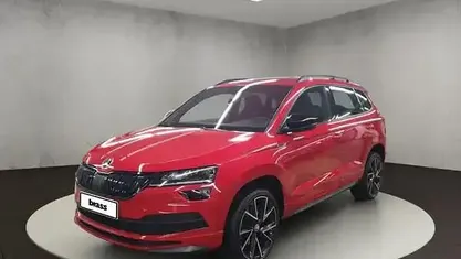 Gebraucht Skoda Karoq SportLine 150 PS (110 kW) 2022 Velvetrot metallic SUV