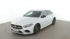 Weiß Gebraucht 2020 Mercedes A250 AMG line Limousine | 28.100 € (Fairer Preis)