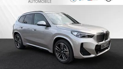 Novo BMW iX1 M Sport 230 kW (313 HP) 2026 Prateado SUV