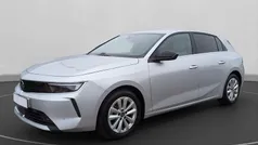 Silber Gebraucht 2024 Opel Astra Elegance Limousine | 24.955 € (Fairer Preis)